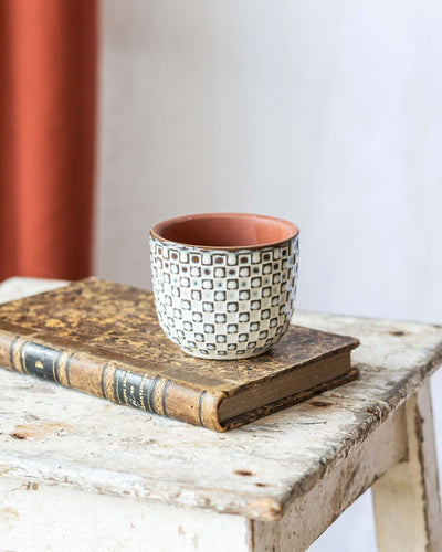 Mini vaso - RELEVO BRANCO